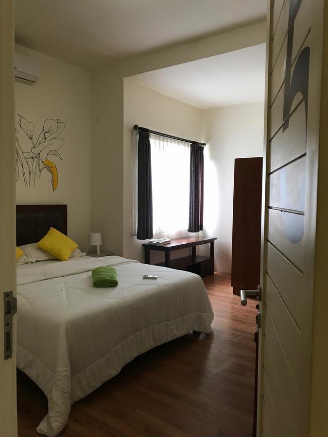 Matta Lodge Kuta Selatan Esterno foto