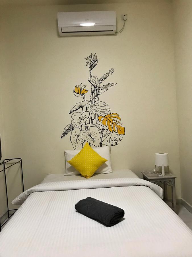 Matta Lodge Kuta Selatan Esterno foto